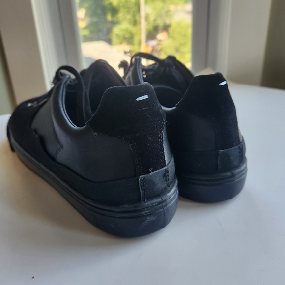 Maison Margiela Black Low-Top Sneakers size 43 BNWOB - Picture 6 of 16